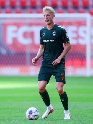 Oskar Wojcik of Werder Bremen controls the ball during the friendly match between Hannover 96 and SC Verl, Heinz von Heiden Arena on October 2, 2026, in Hannover, Germany Photo by Marco Steinbrenner DeFodi Images Oskar Wojcik of Werder Bremen controls the ball during the friendly match between Hannover 96 and SC Verl at Heinz von Heiden Arena on October 2, 2026 in Hannover, Germany. Photo by Marco Steinbrenner, DeFodi Images. Photo by Marco Steinbrenner, DeFodi Images.