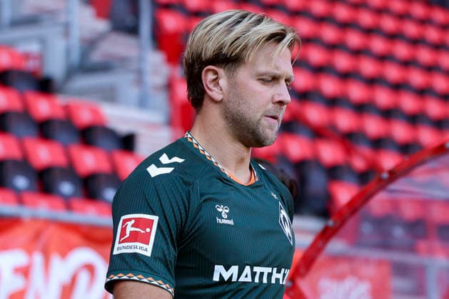 Niclas Fuellkrug of Werder Bremen looks disappointed during the friendly match between Hannover 96 and SC Verl, Heinz von Heiden Arena on October 2, 2026, in Hannover, Germany. Photo by Marco Steinbrenner, DeFodi Images. Niclas Fuellkrug of Werder Bremen looks dejected during the friendly match between Hannover 96 and SC Verl at Heinz von Heiden Arena on October 2, 2026 in Hannover, Germany. Photo by Marco Steinbrenner, DeFodi Images. Photo by Marco Steinbrenner, DeFodi Images.