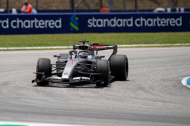 FORMULA 1 BAHRAIN GRAND PRIX IN MALAYSIA 2026 Nico Hulkenberg (GER) 27 Audi F1 Team in practice during the Formula 1 Gulf Air Bahrain Grand Prix in Malaysia 2026, Round 16 of the 2026 Formula 1 World Championship, WM, Weltmeisterschaft from 2nd - 4th October 2026 at Sepang International Circuit, Sepang, Malaysia. Credit: Robbie Hoad Every Second Media Editorial use only. All images are copyright Every Second Media Limited. No images may be reproduced without prior permission. Copyright: xIMAGO EveryxSecondxMediax ESM-2195-0289 RobbiexHoadx xEveryxSecondxMediax