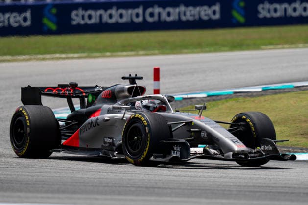 FORMULA 1 BAHRAIN GRAND PRIX IN MALAYSIA 2026 Nico Hulkenberg (GER) 27 Audi F1 Team in practice during the Formula 1 Gulf Air Bahrain Grand Prix in Malaysia 2026, Round 16 of the 2026 Formula 1 World Championship, WM, Weltmeisterschaft from 2nd - 4th October 2026 at Sepang International Circuit, Sepang, Malaysia. Credit: Robbie Hoad Every Second Media Editorial use only. All images are copyright Every Second Media Limited. No images may be reproduced without prior permission. Copyright: xIMAGO EveryxSecondxMediax ESM-2195-0304 RobbiexHoadx xEveryxSecondxMediax