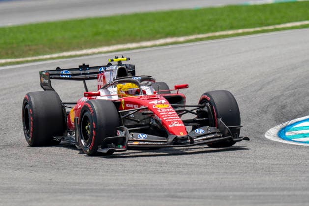 FORMULA 1 BAHRAIN GRAND PRIX IN MALAYSIA 2026 Lewis Hamilton (GBR) 44 Ferrari in practice during the Formula 1 Gulf Air Bahrain Grand Prix in Malaysia 2026, Round 16 of the 2026 Formula 1 World Championship, WM, Weltmeisterschaft from 2nd - 4th October 2026 at Sepang International Circuit, Sepang, Malaysia. Credit: Robbie Hoad Every Second Media Editorial use only. All images are copyright Every Second Media Limited. No images may be reproduced without prior permission. Copyright: xIMAGO EveryxSecondxMediax ESM-2195-0307 RobbiexHoadx xEveryxSecondxMediax