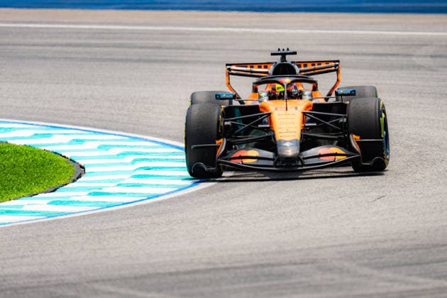 2026 Formula 1 Gulf Air Bahrain Grand Prix - Malaysia OSCAR PIASTRI 81 (AUS) of McLaren Mastercard Formula 1 Team (McLaren MCL40) on Saturday during the 2026 Formula 1 Gulf Air Bahrain Grand Prix in Malaysia at Sepang International Circuit in Kuala Lumpur, Malaysia, on October 3, 2026. Photo by Antoine Lapeyre Reveries Agency ABACAPRESS.COM Kuala Lumpur Malaysia  Copyright: xAntoinexLapeyre ReveriesxAgency ABACAx