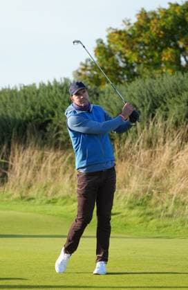 Kevin Pietersen on the 1st tee Alfred Dunhill Links Championship, Round 3, Kingsbarns Golf Links, Fife, UK, Scotland - 03 Oct 2026 United Kingdom  Copyright: xStuartxWallace Shutterstockx 17183186b