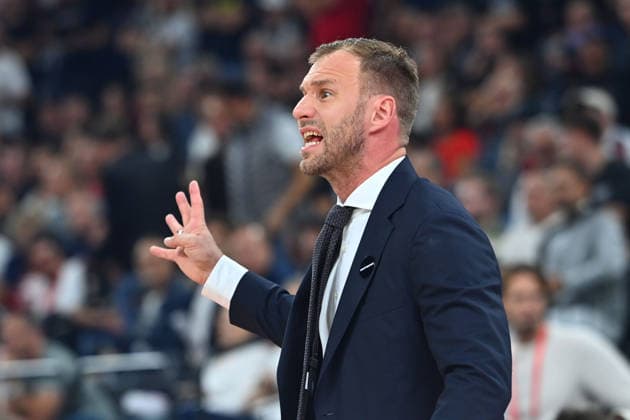 Coach Anton GAVEL (FCB), gesturing, giving instructions, single frame, cropped close-up, half-length shot, Basketball EuroLeague, 2026–2027 season, FC Bayern Munich vs. Partizan Belgrade on October 2, 2026, SAPGARDEN