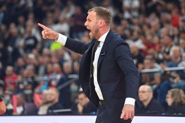 Coach Anton GAVEL (FCB) gesturing, giving instructions, single frame, cropped close-up, half-length shot, Basketball EuroLeague, 2026–2027 season, FC Bayern Munich vs. Partizan Belgrade on October 2, 2026, S A P G A R D EN