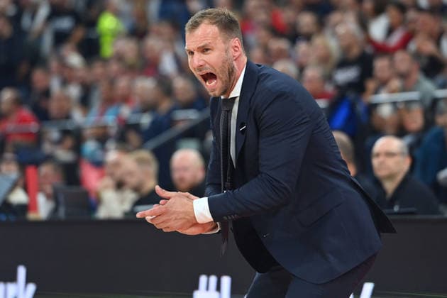 Coach Anton GAVEL (FCB), gesturing, giving instructions, single frame, cropped close-up, half-length shot, Basketball EuroLeague, 2026–2027 season, FC Bayern Munich vs. Partizan Belgrade on October 2, 2026, SAPGARDEN