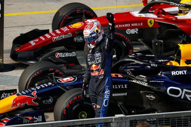 VERSTAPPEN Max (Netherlands), Red Bull Racing Ford RB22, portrait from the 2026 Bahrain F1 Grand Prix in Malaysia, Race 16, 03 VERSTAPPEN Max (Netherlands), Red Bull Racing Ford RB22, action F1 GP 16 Bahrain 2026 in Malaysia VERSTAPPEN Max (NLD), Red Bull Racing Ford RB22, portrait celebrating pole position during the 2026 Formula 1 Bahrain Grand Prix in Malaysia, the 16th round of the 2026 Formula One World Championship from October 2 to 4, 2026 at the Sepang International Circuit in Sepang, Malaysia. Photo by Xavier Bonilla, DPPI Malaysia