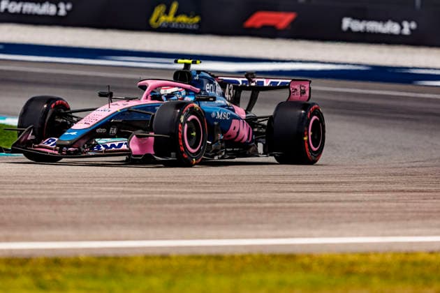 RECORD DATE NOT STATED 3rd October 2026; Sepang IC, Kuala Lumpur, Malaysia; Formula 1, Bahrain Grand Prix, Qualifying Day; Franco Colapinto (43) of Argentina and BWT Alpine Formula One Team during Free Practice 3 at the Bahrain Grand Prix StephenxBlackberry