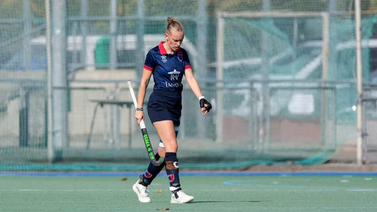 Alessa Volkert (BHC), 7, captain, player, players from Berliner HC, looking disappointed, disappointment, frustration, pessimistic, after conceding the goal to make it 1–0, action, play, game scene, October 3, 2026, Mannheim, Germany, hockey, 1st Bundesliga, women’s, Mannheimer HC vs. Berliner HC xozx