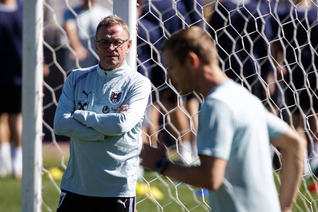 SOCCER - NL, KOS vs AUT PRISTINA,KOSOVO,03.OCT.26 - SOCCER - UEFA Nations League, OEFB international match, Länderspiel, Nationalmannschaft Kosovo vs Austria, preview, training team AUT. Image shows head coach Ralf Rangnick (AUT).  GEPAxpictures xArminxRauthner