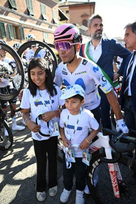 03-10-2026 Giro Dell emilia; 2026, Movistar; Quintana Rojas Nairo, Alexander; Figli Quintana Rojas Nairo, Alexander; Ferrara;