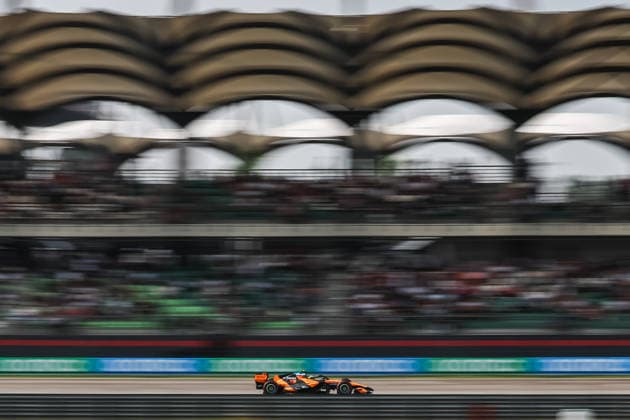 SEPANG, SGR - OCTOBER 03: Lando Norris of Great Britain and McLaren Mastercard F1 Team in action during the qualifying session of the Formula 1 Gulf Air Bahrain Grand Prix on October 03, 2026 held at Sepang International Circuit in Sepang, Malaysia. (Photo by Hazrin Yeob Men Shah Icon Sportswire) AUTO: OCT 03 F1 Bahrain Grand Prix in Malaysia EDITORIAL USE ONLY Icon3782610037843
