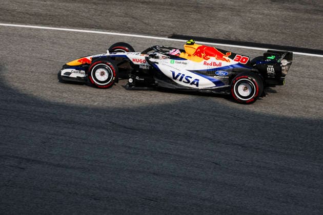 F1 - BAHRAIN GRAND PRIX IN MALAYSIA 2026 30 LAWSON Liam (nzl), Red Bull Racing Ford RB22, action during the 2026 Formula 1 Bahrain Grand Prix in Malaysia, 16th round of the 2026 Formula One World Championship, WM, Weltmeisterschaft from October 2 to 4, 2026 on the Sepang International Circuit, in Sepang, Malaysia - SepangMalaysia  Copyright: xXavixBonillax