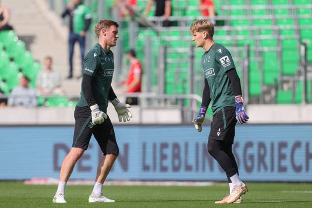 October 3, 2026, xtgx, soccer exhibition match, Hannover 96 vs. SC Verl, from left: Leo Weinkauf (Hannover), 30, Pascal Loretz (Hannover), 1. DFL and DFB regulations prohibit any use of photographs as image sequences and or quasi-video (Hannover)