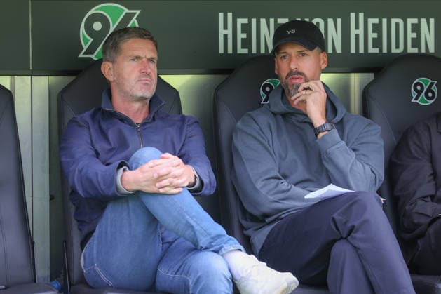 October 3, 2026, xtgx, soccer exhibition match, Hannover 96 vs. SC Verl, from left: Ralf Becker (Hannover), sporting director; Sandro Wagner (Hannover), coach. DFL and DFB regulations prohibit any use of photographs as image sequences and or quasi-video footage in Hannover.