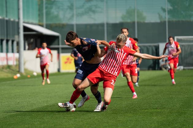 October 3, 2026, xjyhynx, soccer exhibition match, SC Freiburg vs. FC Lucerne, from left: Lars Villiger (27), FC Lucerne in a tackle with Matthias Ginter (28), SC Freiburg, Freiburg