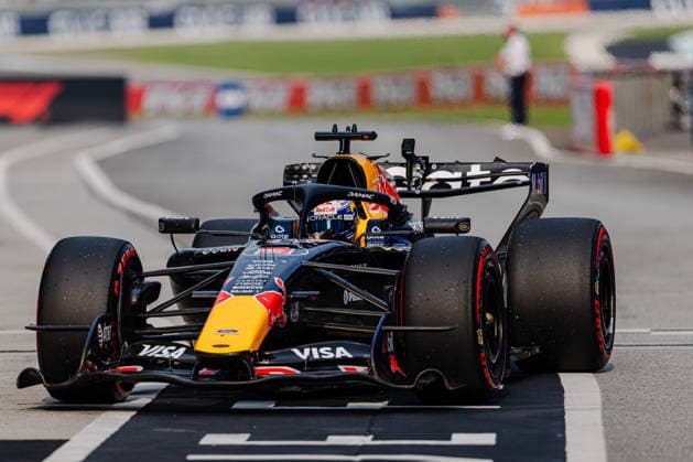 2026 Malaysian GP - Sepang Circuit - Pilots MAX VERSTAPPEN (NED) of Oracle Red Bull Racing Qualifying Parc Ferme on Saturday during the 2026 Formula 1 Gulf Air Bahrain Grand Prix in Malaysia at Sepang International Circuit on October 3, 2026. Photo by Tan Jun Da ABACAPRESS.COM Kuala Lumpur Malaysia  Copyright: xJunxDaxTan ABACAx