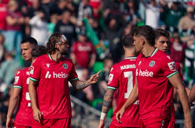 Germany Soccer Friendly Matches 2026–2027, Friendly Match: Hannover 96 vs. SC Verl at Heinz von Heiden Arena, Hannover; Gestures, Body Language, Emotion; Kolja Oudenne, Hannover 96, 29, Hannover Copyright: xAymanxAlahmedx