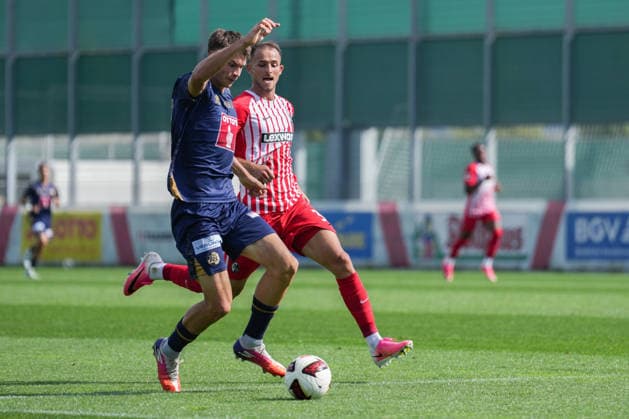 Friendly Match: SC Freiburg vs. FC Luzern, October 3, 2026. Lars Villiger (FC Luzern, 27) in a tackle with Max Rosenfelder (SC Freiburg, 37). Friendly Match: SC Freiburg vs. FC Luzern, Europa-Park Stadium, October 3, 2026 DFB and DFL regulations prohibit any use of photographs as image sequences and or quasi-video. Copyright: xBEAUTIFULxSPORTS Boscox