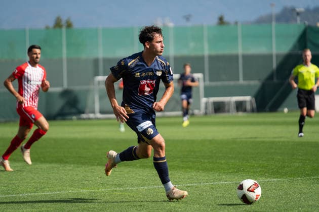 October 3, 2026, xjyhynx, soccer exhibition match, SC Freiburg vs. FC Luzern, from left: Levin Winkler 29, FC Luzern dribbling past Freiburg