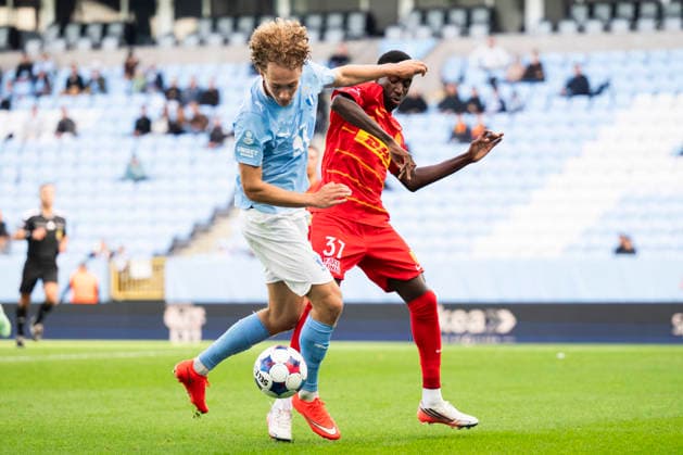 October 3, 2026: Anton Höög of Malmö FF and Lamine Sadio of FC Nordsjälland during the friendly match between Malmö FF and FC Nordsjälland on October 3, 2026 in Malmö. Photo by Avdo Bilkanovic, BILDBYRAN COP 115 AB0391. soccer, football, fotball, practice match, friendly match, Malmö FF, FC Nordsjälland, bbeng Copyright: AVDOxBILKANOVIC BB261003AB020