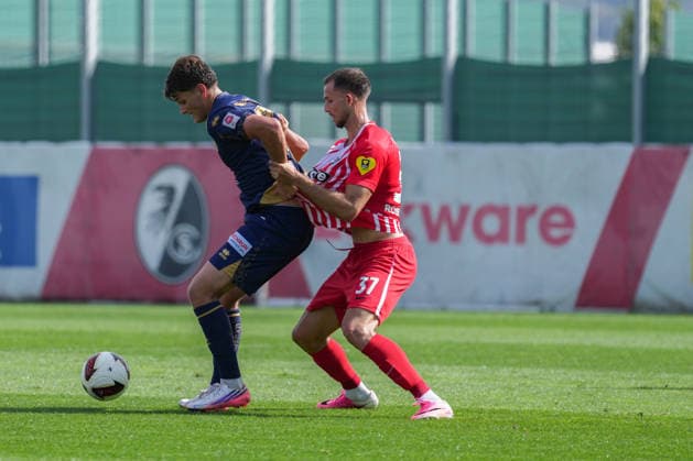 Friendly Match: SC Freiburg vs. FC Luzern, October 3, 2026. Sascha Meyer (FC Luzern, No. 71) in a tackle with Max Rosenfelder (SC Freiburg, No. 37). Friendly Match: SC Freiburg vs. FC Luzern, Europa-Park Stadium, October 3, 2026 DFB and DFL regulations prohibit any use of photographs as image sequences and or quasi-video. Copyright: xBEAUTIFULxSPORTS Boscox