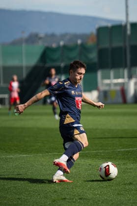 October 3, 2026, xjyhynx, Soccer Friendly Match, SC Freiburg vs. FC Lucerne, from left: Matteo Di Giusto 11, FC Lucerne dribbling past Freiburg