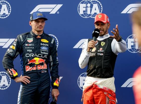 VERSTAPPEN Max (NLD), Red Bull Racing Ford RB22, portrait; HAMILTON Lewis (GBR), Scuderia Ferrari SF 26, portrait; F1 GP 16 Bahrain 2026 in Malaysia, qualifying, during the 2026 Formula 1 Bahrain Grand Prix in Malaysia, the 16th round of the 2026 Formula One World Championship, held October 2–4, 2026, at the Sepang International Circuit in Sepang, Malaysia. Photo by Jiri Krenek, Active Pictures Malaysia