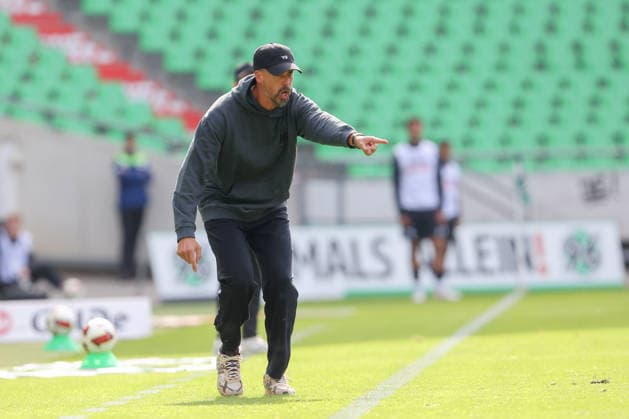 October 3, 2026, xtgx, Soccer friendly match, Hannover 96 vs. SC Verl; from left: Sandro Wagner, Hannover coach, giving instructions, gesturing with his arms, DFL and DFB regulations prohibit any use of photographs as image sequences and or quasi-video, Hannover