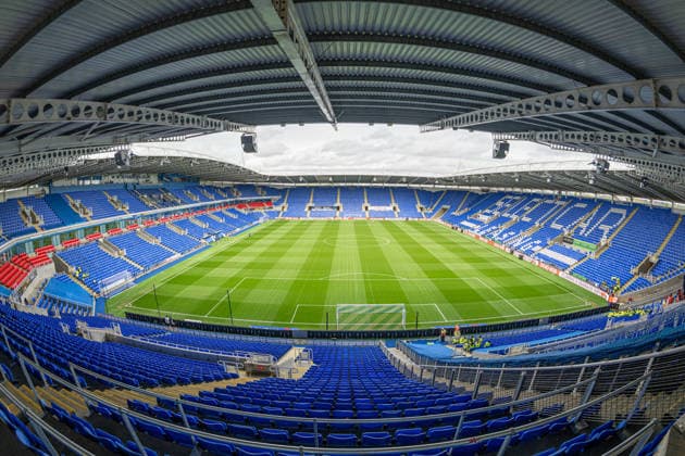 Reading v Bradford City, EFL Sky Bet League 1 Wide view of Select Car Leasing Stadium during the EFL Sky Bet League 1 match between Reading and Bradford City at the Select Car Leasing Stadium, Reading, UK on 3 October 2026. Reading Select Car Leasing Stadium Berkshire UK Editorial use only DataCo restrictions apply See www.football-dataco.com , Copyright: xStevexBaileyx PSI-24965-0003