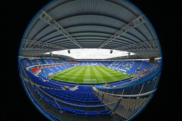 Reading v Bradford City, EFL Sky Bet League 1 Fisheye view of Select Car Leasing Stadium during the EFL Sky Bet League 1 match between Reading and Bradford City at the Select Car Leasing Stadium, Reading, UK on 3 October 2026. Reading Select Car Leasing Stadium Berkshire UK Editorial use only DataCo restrictions apply See www.football-dataco.com , Copyright: xStevexBaileyx PSI-24965-0004