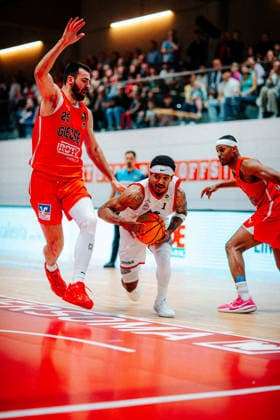 BB 2BL SBB Boerde Baskets vs. Giessen 46ers Marcus Evans SBB Boerde Baskets facing off against w22 during the 2026–2027 season in the 2nd Barmer Basketball Bundesliga Pro A on Matchday 2, SBB Baskets and Giessen 46ers at the Wolfgang Lakenmacher Hall on October 2, 2026, in Magdeburg, Saxony-Anhalt, Germany Imago