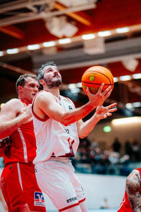 BB 2BL SBB Boerde Baskets vs. Giessen 46ers: Martin Bogdanov of the SBB Boerde Baskets during the 2026–2027 season in the 2nd Barmer Basketball Bundesliga Pro A on Matchday 2, when the SBB Baskets and the Giessen 46ers faced off at the Wolfgang Lakenmacher Halle on October 2, 2026, in Magdeburg, Saxony-Anhalt, Germany Imago