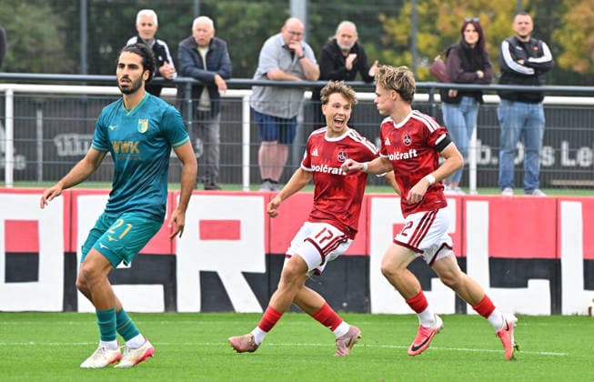 October 3, 2025 Soccer Season 2025–2026 Bavarian Regional League Matchday 12 1. FC Nürnberg II (FCN) vs. FC Augsburg 2 (FCA) MeZi xmexzix Goal celebration Cheering Joy after a goal Goal Shot on goal to 1–0 by Luca Horst 42, 1 FC Nuremberg FCN II