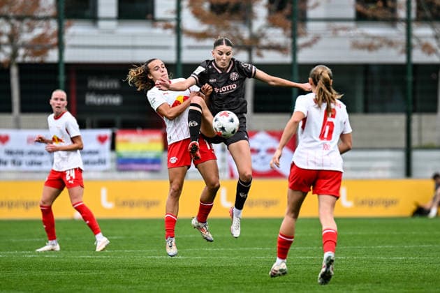 Soccer I Women s I 2026–2027 Season I Bundesliga I Matchday 6 I RB Leipzig 1 FSV Mainz 05 I October 3, 2026: Tackle between Jasmien Mathys (12), Rasenballsport Leipzig, and Gentiana Fetaj (7), 1 FSV Mainz 05 at RB Leipzig Training Center, Cottaweg 7, Saxony, Germany Copyright: xLobeca InesxHähnelx