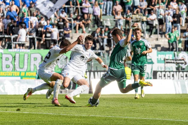 October 3, 2026, xdaymx, Regional League Southwest Soccer, FC 08 Homburg vs. SG Barockstadt Fulda Lehnerz, Marc Ehrhart, FC 08 Homburg attempts a shot, Homburg