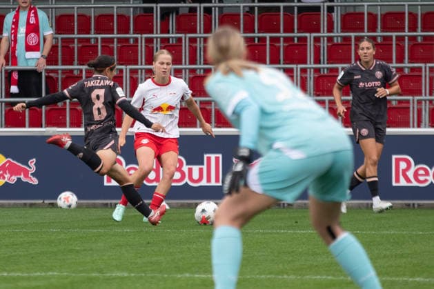 Google Pixel Women s Bundesliga, RB Leipzig vs. FSV Mainz 05, October 3, 2026, Emilia Kiaer Asgeirsdottir 8, RB Leipzig Soccer, Google Pixel Women s Bundesliga, 2026–2027 Season, Matchday 6: RB Leipzig vs. FSV Mainz 05 on October 3, 2026, Cottaweg Training Center, Leipzig. DFB regulations prohibit any use of photographs as image sequences and or quasi-video. Copyright: xBEAUTIFULxSPORTS JanxKaeferx