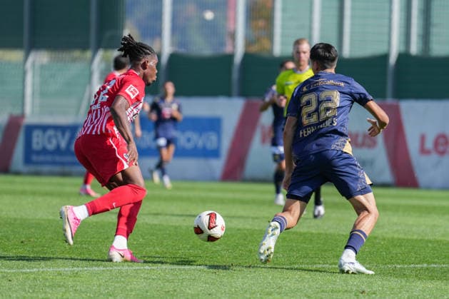 Friendly Match: SC Freiburg vs. FC Luzern, October 3, 2026. Cyriaque Irie (SC Freiburg, No. 22) in a tackle with Ruben Fernandes (FC Luzern, No. 22). Friendly Match: SC Freiburg vs. FC Luzern, Europa-Park Stadium, October 3, 2026 DFB and DFL regulations prohibit any use of photographs as image sequences and or quasi-video. Copyright: xBEAUTIFULxSPORTS Boscox