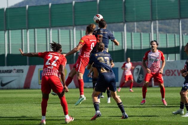 October 3, 2026, xjyhynx, soccer exhibition match, SC Freiburg vs. FC Luzern, from left: header duel between Lucas Höler (9), SC Freiburg, and Adrian Grbic (9), FC Luzern, Freiburg