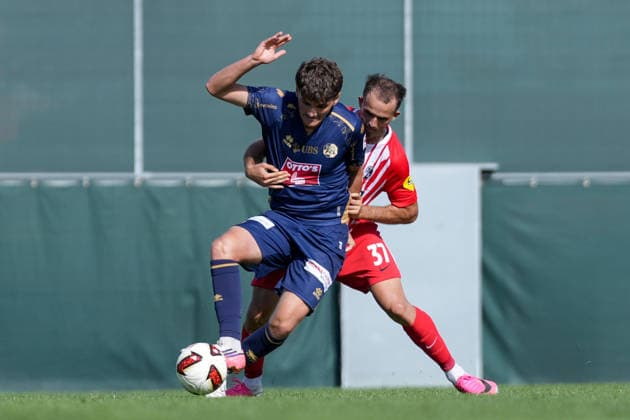 Sascha Meyer (FC Lucerne), 71, in a tackle with Max Rosenfelder (SC Freiburg), 37, Germany, soccer, friendly match, SC Freiburg vs. FC Lucerne, October 3, 2026, Europa-Park Stadium, Training Field, Freiburg, Europa-Park Stadium, Training Field, Baden-Württemberg, Germany Copyright: xArnexAmbergx