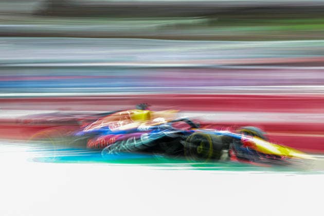 SEPANG, SGR - OCTOBER 03: Max Verstappen of Netherlands and Oracle Red Bull Racing in action during the qualifying session of the Formula 1 Gulf Air Bahrain Grand Prix on October 03, 2026 held at Sepang International Circuit in Sepang, Malaysia. (Photo by Hazrin Yeob Men Shah Icon Sportswire) AUTO: OCT 03 F1 Bahrain Grand Prix in Malaysia EDITORIAL USE ONLY Icon3782610033147
