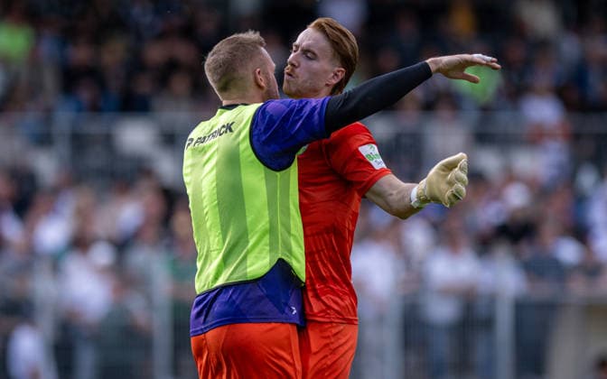 Soccer, 2026–2027 Season, Regionalliga West, October 3, 2026, Matchday 11, Men s, 1. FC Bocholt (black) vs. FC Guertsloh (white); from left: Jarno Peters, goalkeeper for FC Guertsloh; Roman Schabbing, goalkeeper for FC Guertsloh; Bocholt Stadium am Huenting, North Rhine-Westphalia, Germany 261003_fb_1fc-bocholt_fc-guetersloh_59470