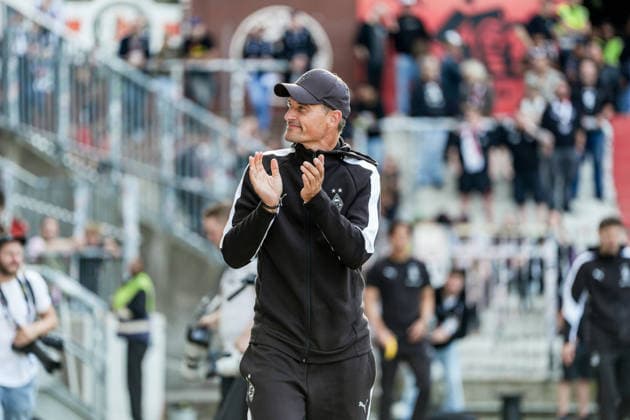 Germany Soccer: 2. Bundesliga, Bundesliga, Friendly Match, 2026–27 Season, FC St. Pauli vs. Borussia Mönchengladbach, Millerntor Stadium, Hamburg, St. Pauli, Alexander Blessin, Borussia Mönchengladbach, Coach Before the Game, Portrait, Cutout Copyright: xStefanxTrochax