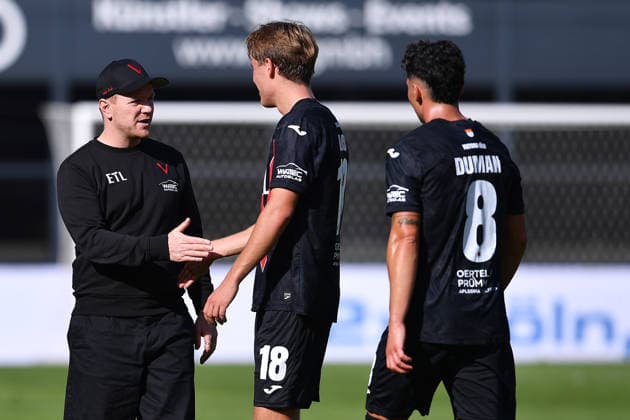 Soccer Friendly Match: FC Viktoria Köln vs. 1. FC Köln on October 3, 2026, at Sportpark Höhenberg in Cologne. Marian Wilhelm, head coach of Köln; on the left, Tim Kloss (Köln); in the middle, Taylan Duman (Köln); on the right xRx