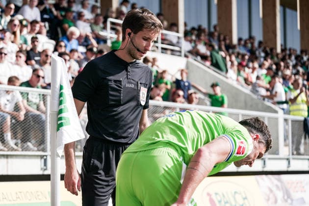 Soccer Austria Friendly Match 2025 2026 03 10 2026 SC Austria Lustenau vs. FC Schalke 04 SUN MINIMEAL Arena Lustenau, Austria Linesmen: Jonas Mayrhofer, Robin Gosens Schalke 04 Copyright: xLUKAxKOLANOVICx