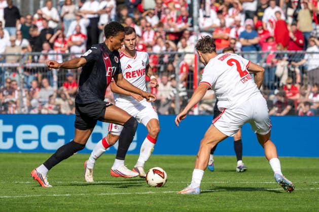 Tackle between Noah Maboulou (Viktoria Cologne, 37) and Joel Pascal Schmied (1. FC Cologne, 02), FC Viktoria Cologne vs. FC Hansa Rostock, Soccer, 3. Liga, Matchday 5, 2026–2027 Season, September 11, 2026 DFL DFB regulations prohibit any use of photographs as image sequences and or quasi-video. FC Viktoria Cologne vs. FC Hansa Rostock, soccer, 3. Liga, Matchday 5, 2026–2027 season, September 11, 2026, Cologne Copyright: xEibner-Pressefoto ThomasxHaeslerx EP_THR