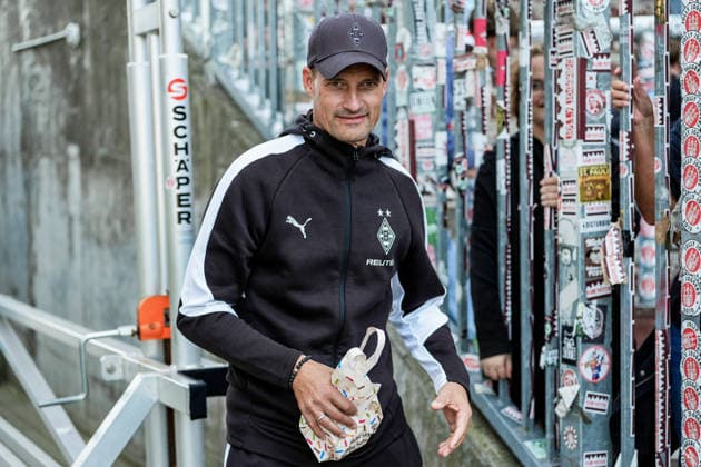 German Soccer: 2. Bundesliga, Bundesliga 1, Friendly Match, 2026–27 Season, FC St. Pauli vs. Borussia Mönchengladbach, Millerntor Stadium, Hamburg, St. Pauli, Alexander Blessin, Borussia Mönchengladbach, Coach Pre-Match, Profile, with FC St. Pauli Fans Copyright: xStefanxTrochax