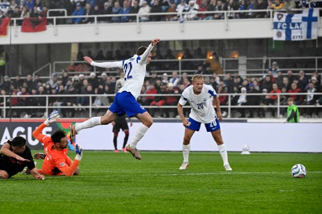 LKS 20261003 Goalkeeper Etrit Berisha of Albania gets red card for fouling Daniel Hakans of Finland during the UEFA Nations League Group C1 football match between Finland and Albania in Helsinki, Finland, on October 3, 2026. - EMMI KORHONEN Helsinki Finland xjCRSuDaMtc  Copyright: xEmmixKorhonenx xjCRSuDaMtc