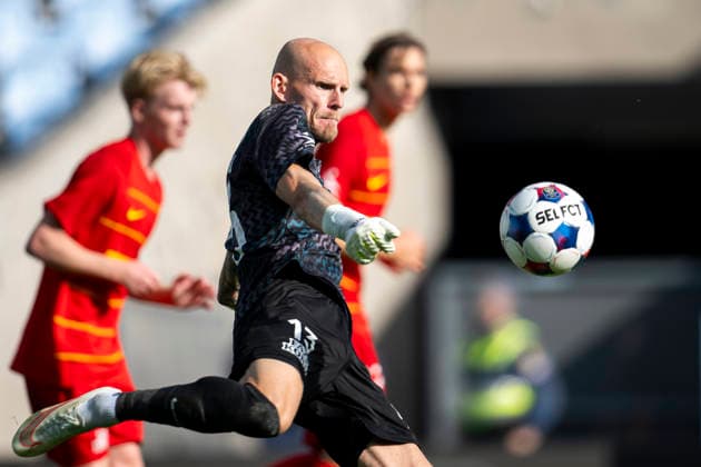 261003 Goalkeeper Andreas Hansen of FC Nordsjälland during the friendly match between Malmö FF and FC Nordsjälland on October 3, 2026 in Malmö. Photo by Avdo Bilkanovic, BILDBYRAN COP 115 AB0391. soccer, football, fotball, training match, friendly match, Malmö FF, FC Nordsjälland, bbeng  Copyright: AVDOxBILKANOVIC BB261003AB074