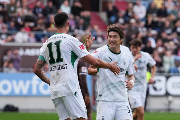 October 3, 2026, xydrx, Men s, Soccer, Friendly Match, FC St. Pauli vs. Borussia Mönchengladbach, 2026–2027 Season, Millerntor Stadium: Celebrations after Borussia Mönchengladbach’s 1–0 goal scored by Tim Kleindienst, Borussia Mönchengladbach, No. 11, alongside Daiki Hashioka, Borussia Mönchengladbach, No. 14. DFB regulations prohibit any use of photographs as image sequences and or quasi-video. Copyright: HMBxMedia YannisxDreimann